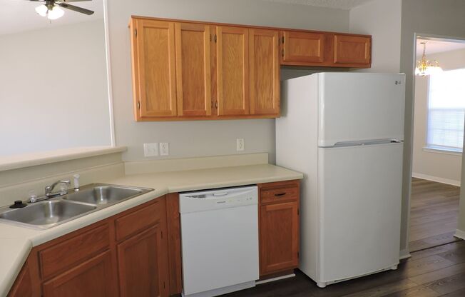 3 beds, 2 baths, $1,850