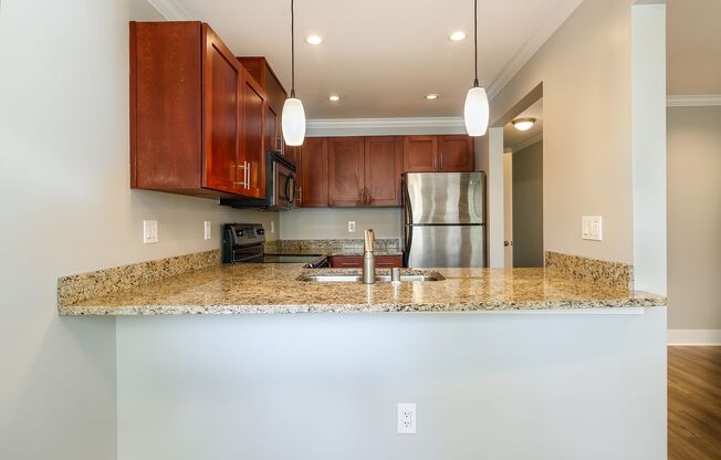 BEAUTIFUL condo-quality 2bedroom, in the heart of BALLARD! Top floor, amazing views with private balcony!