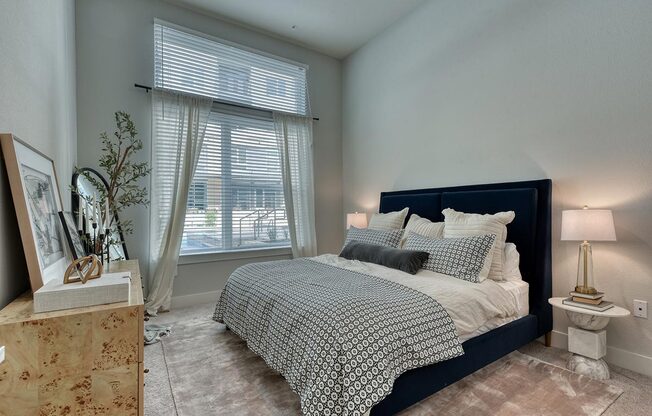 1203 AUSTIN ST