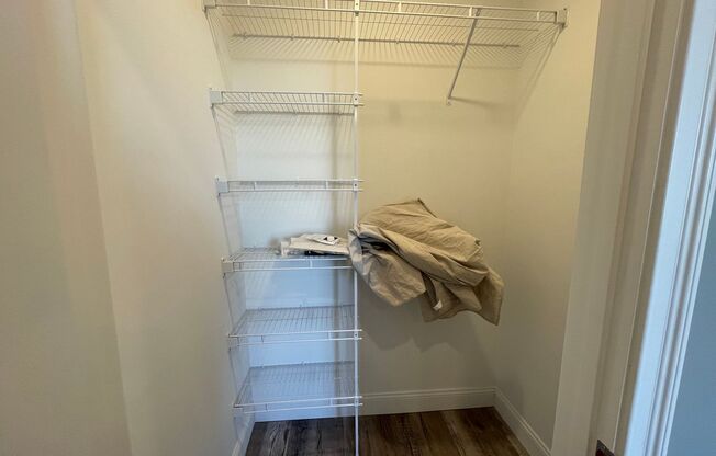 2 beds, 1 bath, 573 sqft, $2,650, Unit 510