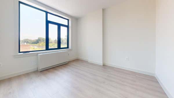 1 bed, 1 bath, 600 sqft, $2,700, Unit 4G