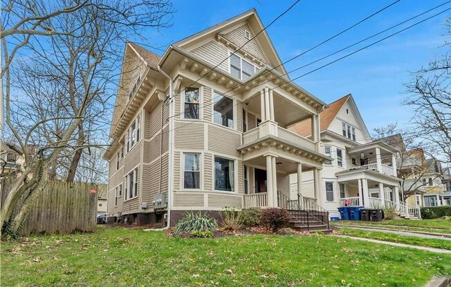 122-124 Mansfield St