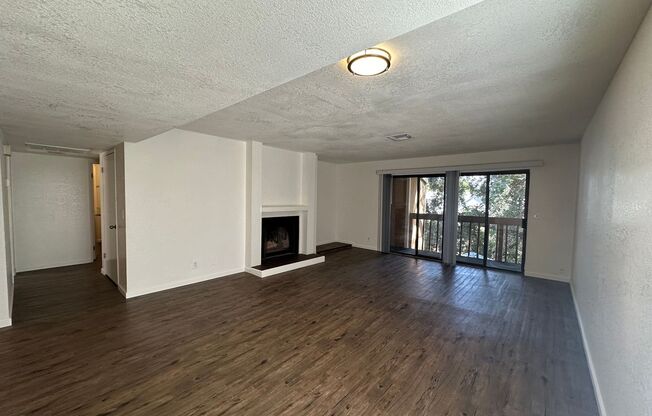 2 beds, 1 bath, $1,450