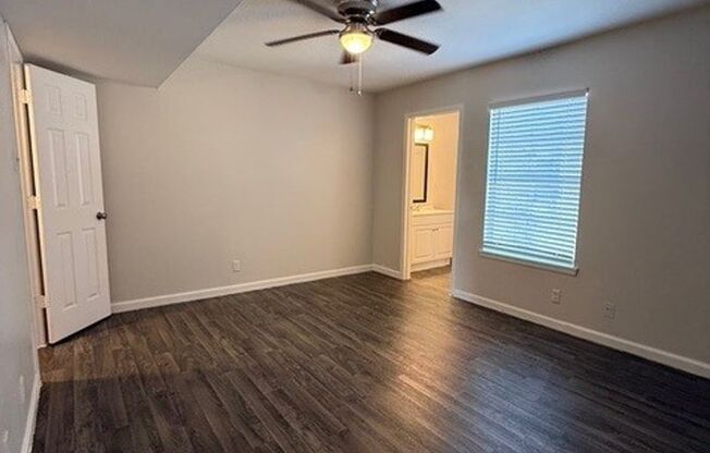2 beds, 2 baths, 931 sqft, $1,185, Unit 14-1413