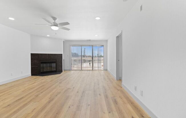 Gorgeously Renovated 2 Bedroom 2 Bath Apartment in the heart of El Segundo