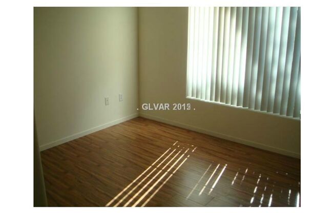 Nice 2-Bedroom Condo in a Guard-Gated Community in the Southwest Area