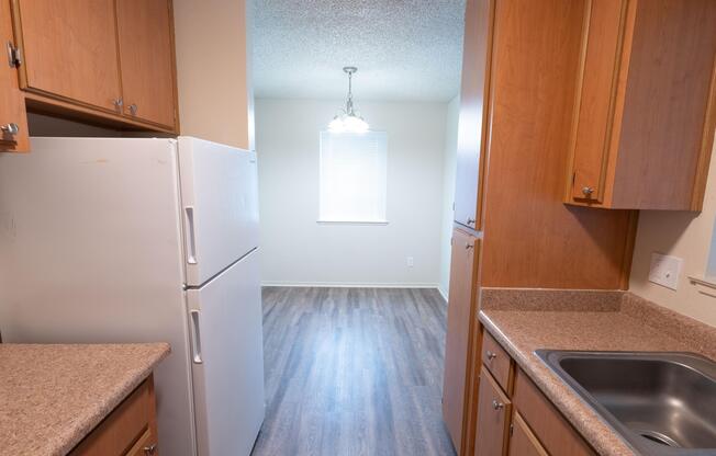 1 bed, 1 bath, 614 sqft, $1,390