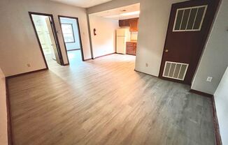 1 bed, 1 bath, $695, Unit Apartment E