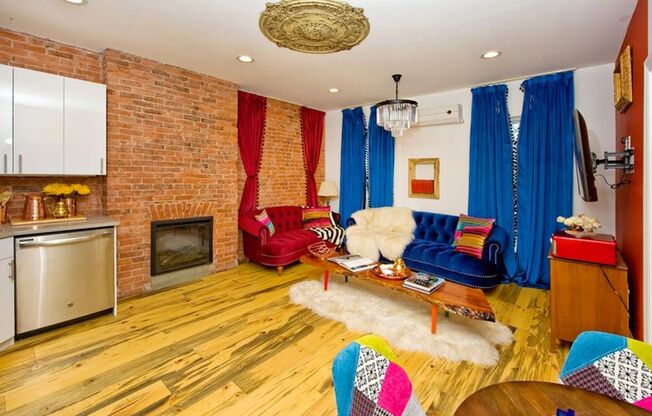 2 & 3 Bedroom Units in the Dwight Street Historic District!