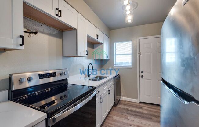 227 SE 13 ST