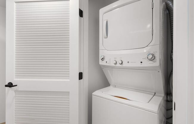 1 bed, 2 baths, 611 sqft, $2,695, Unit Unit 1