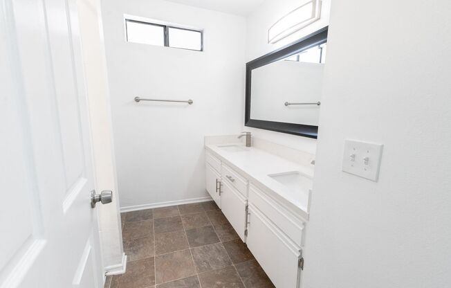 3 beds, 2 baths, 1,300 sqft, $3,398, Unit 102