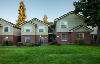 Murray Woods Apartments