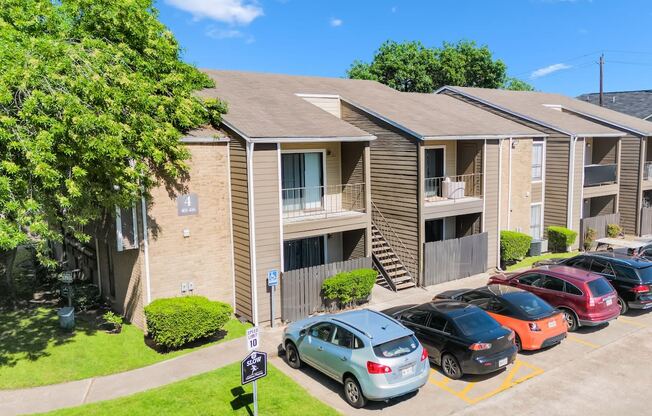 Kirkwood Landing provides ample parking around residential buildings