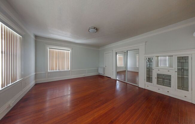 Studio, 1 bath, 352 sqft, $1,604, Unit 429