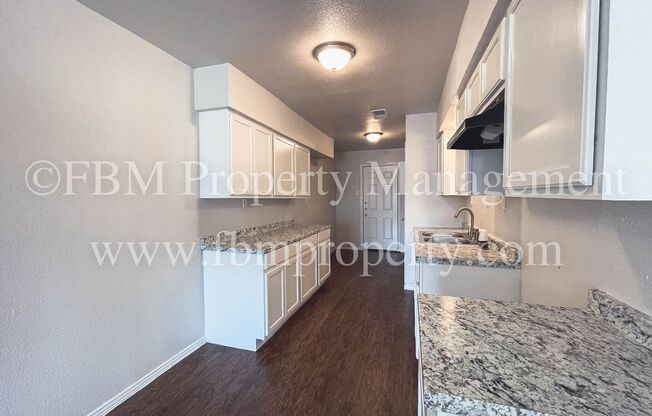 1603 S. Hall St, Unit A - 2 Bedroom, 1 Bathroom Triplex Home in Ennis, TX! $500 OFF at Move-In!