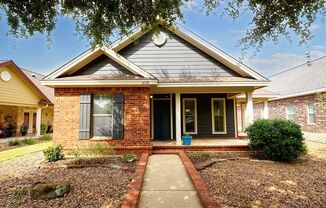 3 beds, 2 baths, $2,295