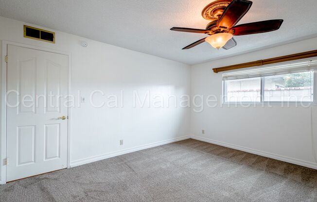 3 beds, 2 baths, $2,600