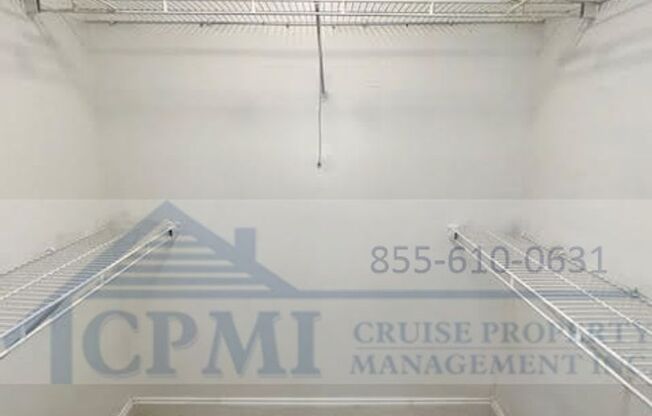 2 beds, 2 baths, 1,020 sqft, $2,350, Unit V110