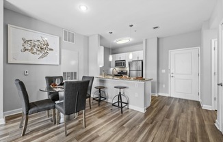 Dining Area at Harbor Pointe, New Jersey, 07002