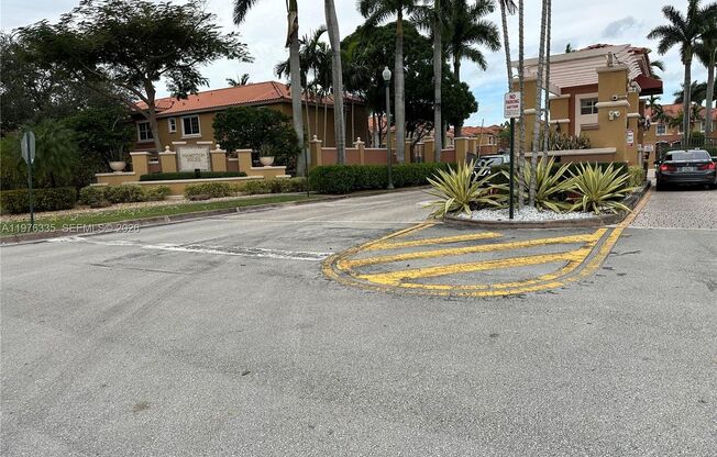 745 SW 107TH AVE #2207 PEMBROKE PINES, FL 33025