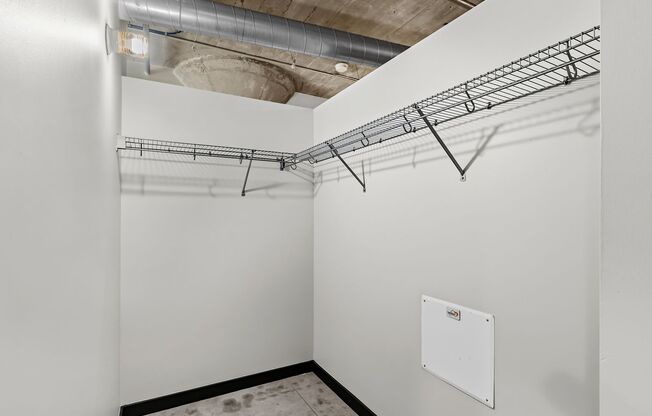 1 bed, 1 bath, 1,020 sqft, $1,445, Unit 404