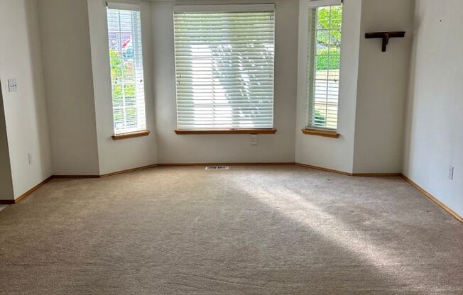 3Bd/1.75Ba Kent House