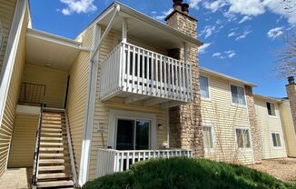 Charming 1 Bed 1 Bath Condo near Windsor Lake in Denver! Available 1/15/2025