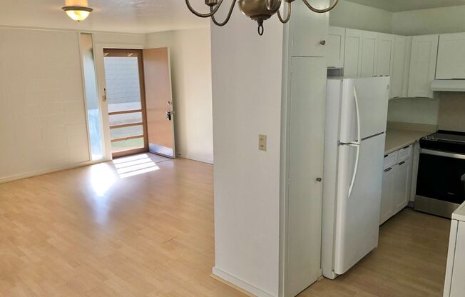 3 beds, 2 baths, $3,150