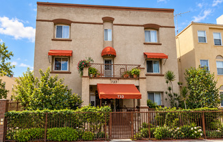 COR - 733 S. Coronado St