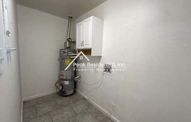 2 beds, 1 bath, $1,895, Unit 2617