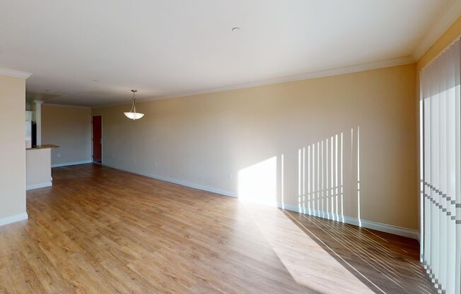 The Village Apts...Gorgeous Luxury Apartments! CALL NOW!