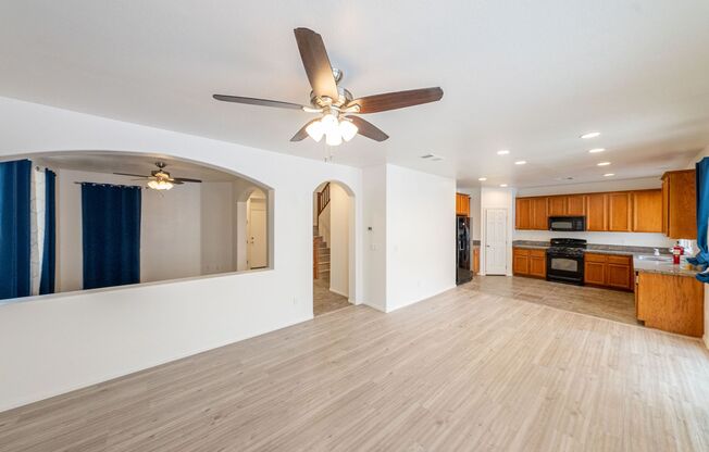 8333 OASIS BLOOM ST