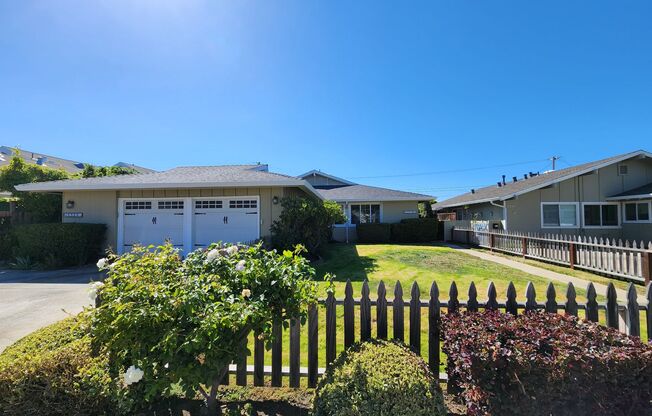 Lovely 2 bedroom, 1 bath