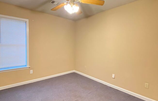 Duplex in Auburn!