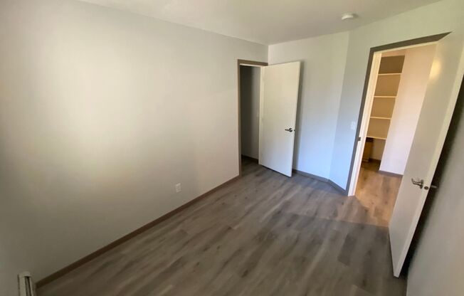 2 beds, 1 bath, $1,499