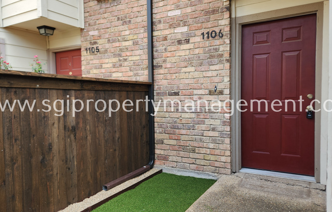 6646 E Lovers Lane