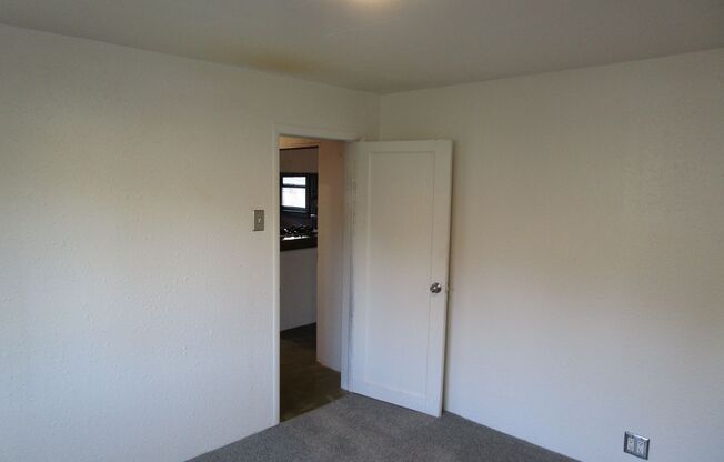 3 beds, 1 bath, $1,850