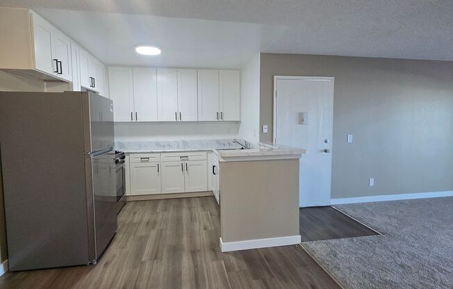 1 bed, 1 bath, 640 sqft, $2,095, Unit 650 - 89