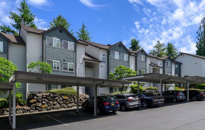 1 bed, 1 bath, 800 sqft, $1,535, Unit 1215