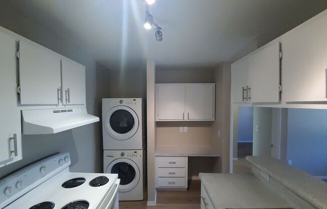 1 bed, 1 bath, 661 sqft, $1,025