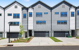 7920 SANSOM CIR