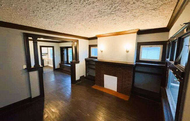12402 Benwood Avenue Cleveland, Ohio 44104