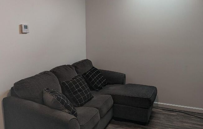 One Bedroom Apartment in Roxana