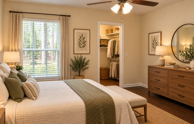 Beautiful 2/2 Conservation View Condo at The Crest close to UCF and Valencia College.