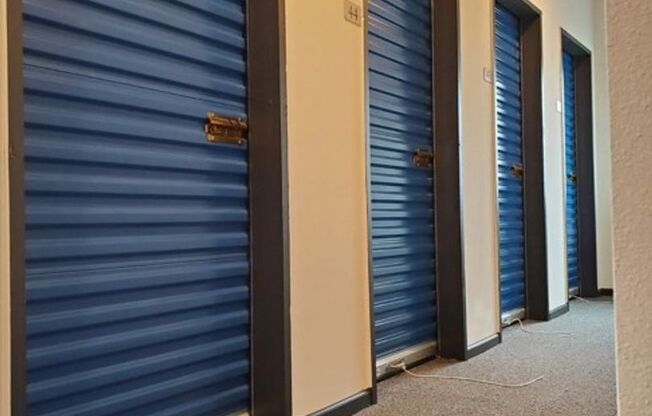 1 bed, 1 bath, 718 sqft, $1,595, Unit G-150