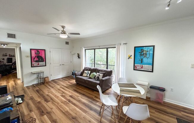 Lofts at West University #201