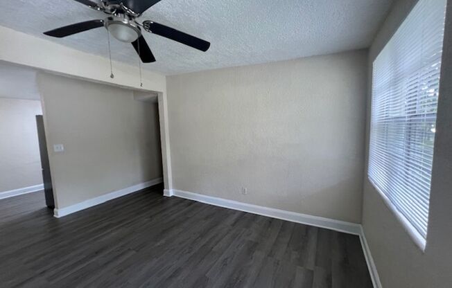 3 beds, 1 bath, $1,350