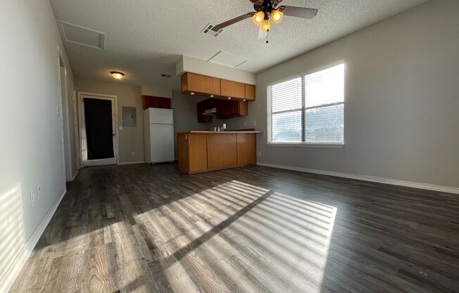 2 bed 2 bath with washer/dryer connections