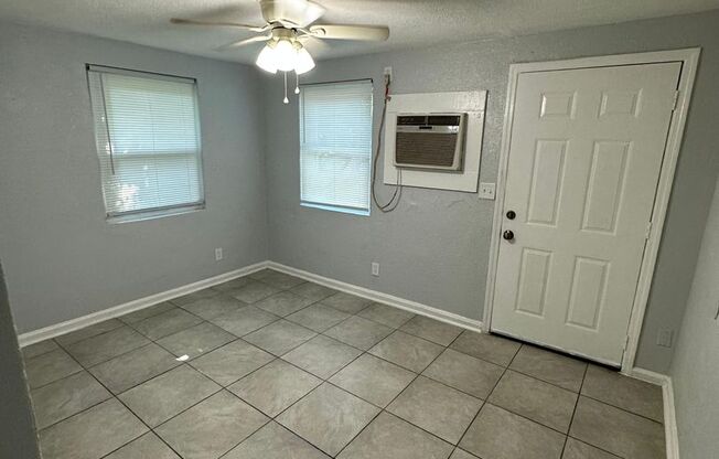 2118/2120 Brooklyn Rd.